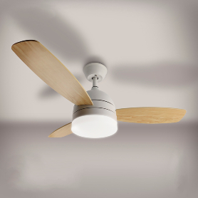 5. Люстры с вентилятором